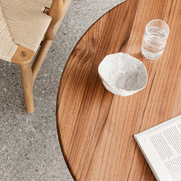 Hans J. Wegner CH008 sofabord - Eg eller valnød