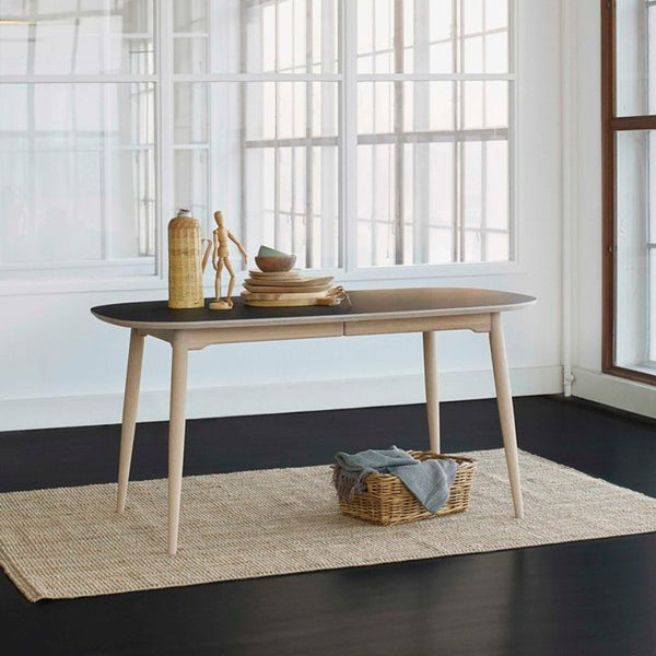 Haslev Møbelsnedkeri Symphony spiseborde - Træben & laminat