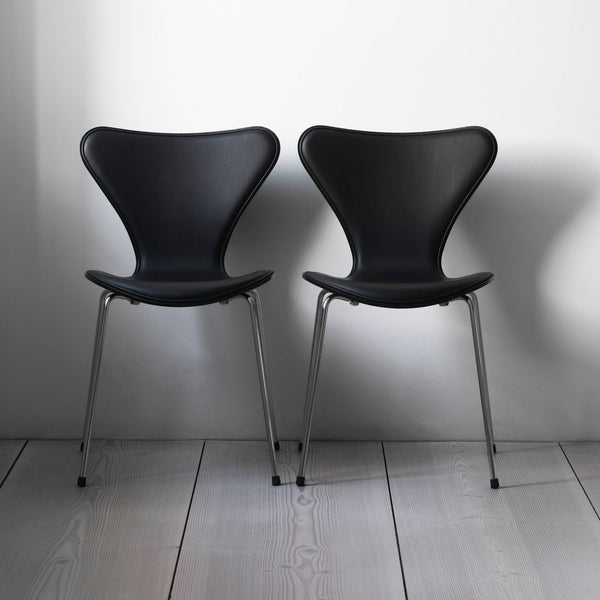 Arne Jacobsen Syveren – Forsidepolstret i Essential læder