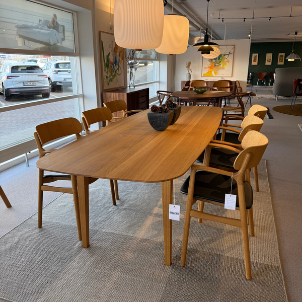 DK3 Kia spisebord m. tillægsplader  - Udstillingsmodel