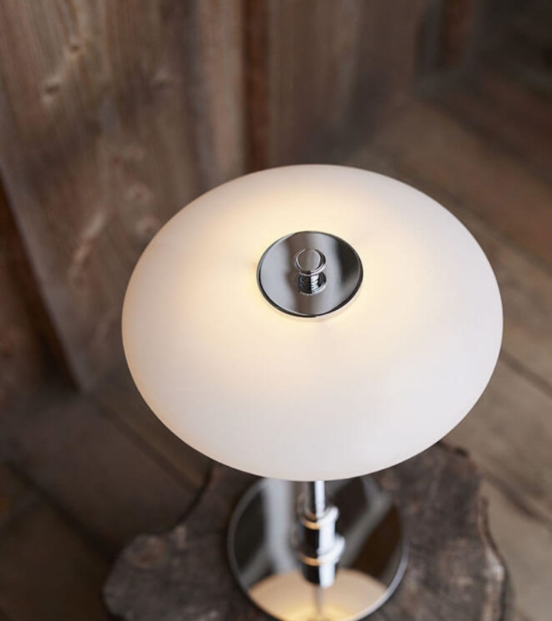 Louis Poulsen PH 2/1 portable bordlampe