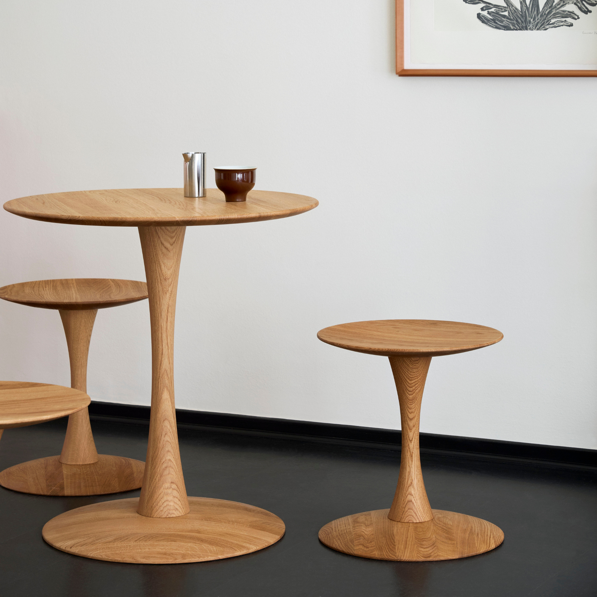 ND106 Trisse spisebord