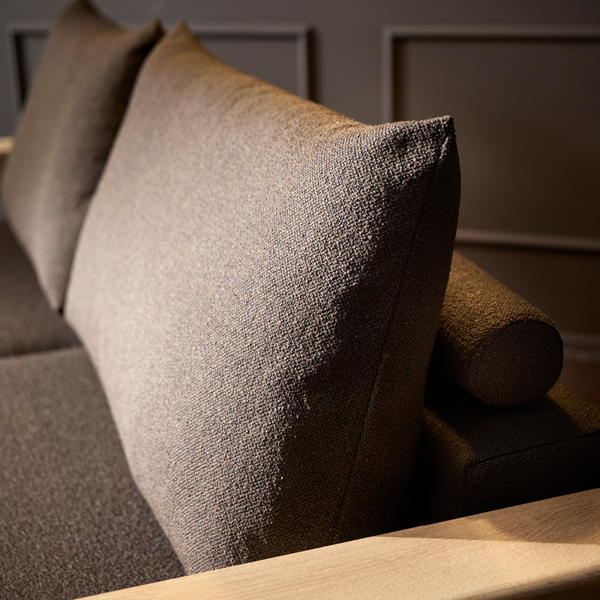 Malloy Wood sovesofa | Taura stof