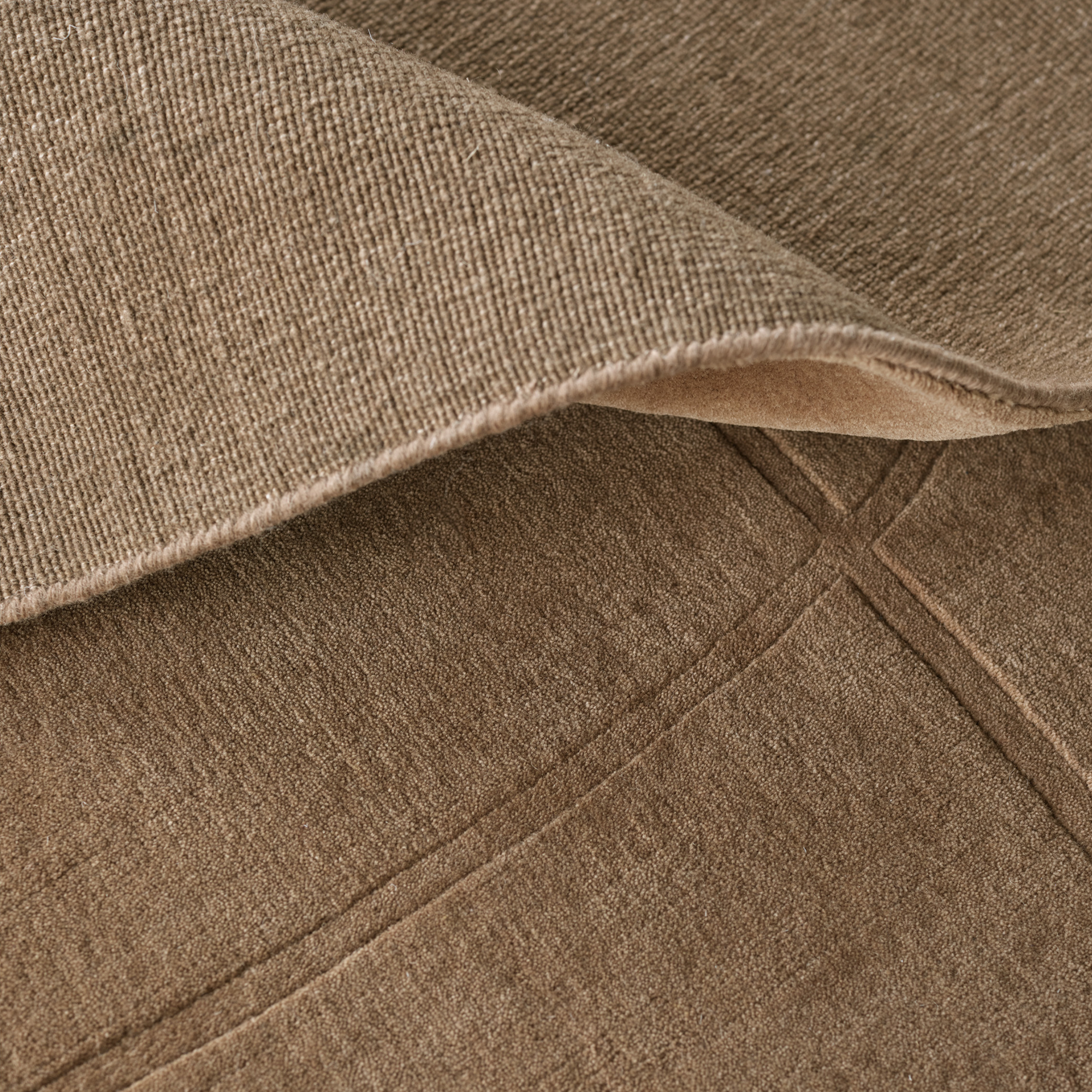 Cursive Expanse tæppe - Linie Design