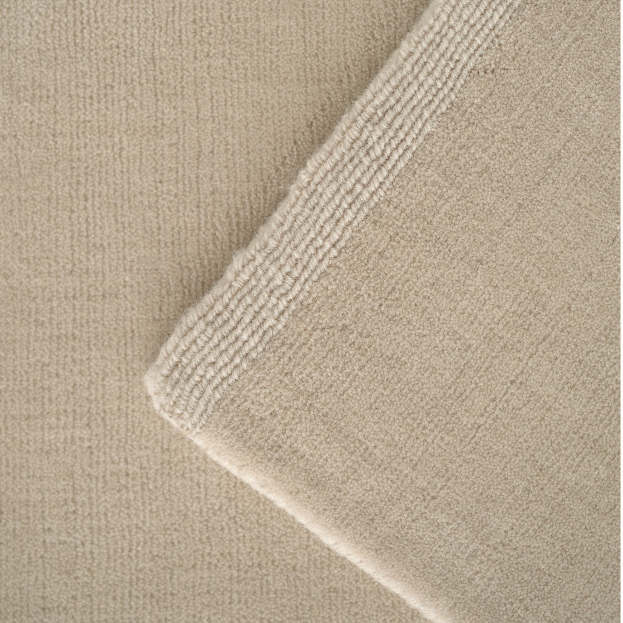 Halo Cloud tæppe - Linie Design