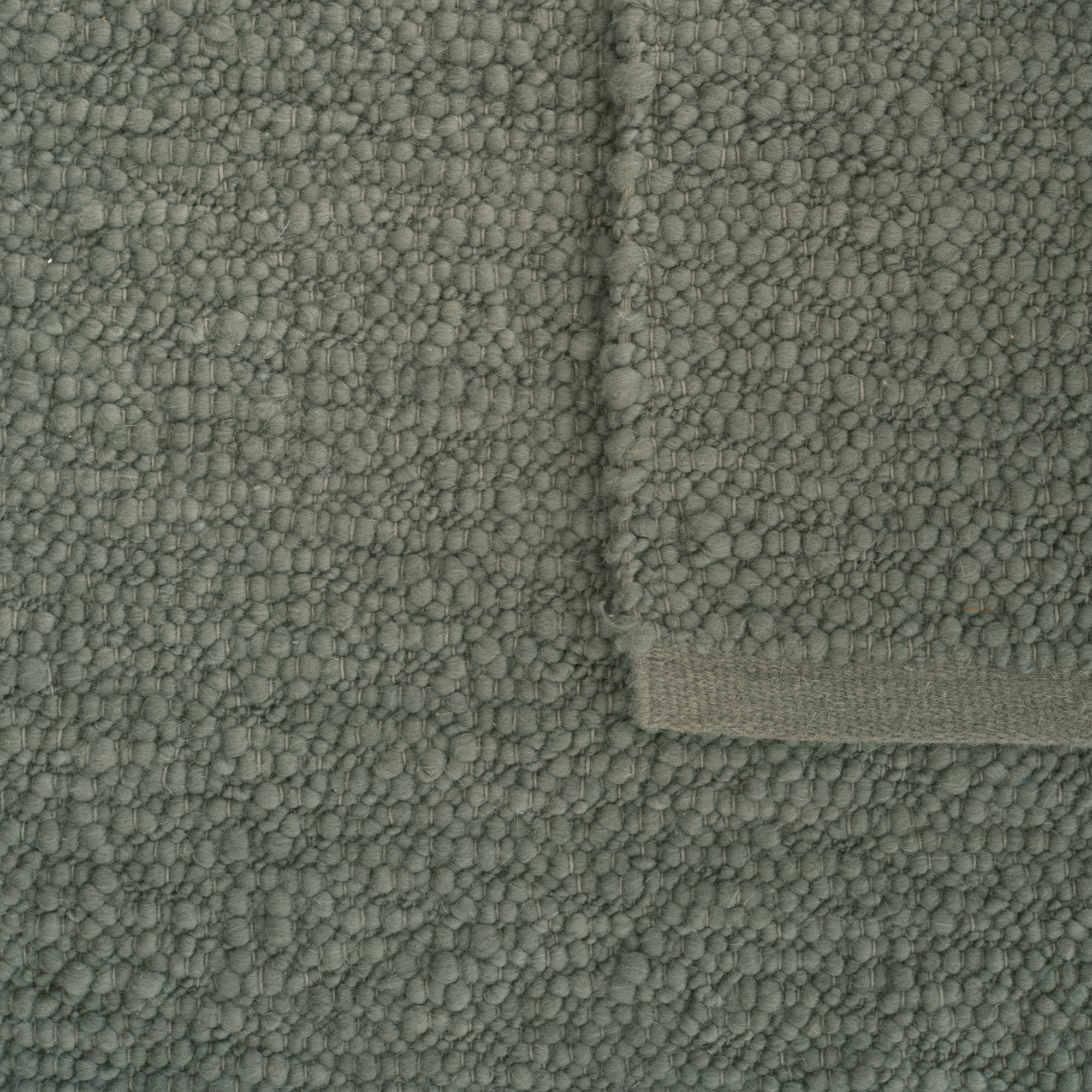 Pebbled Poem tæppe - Linie Design