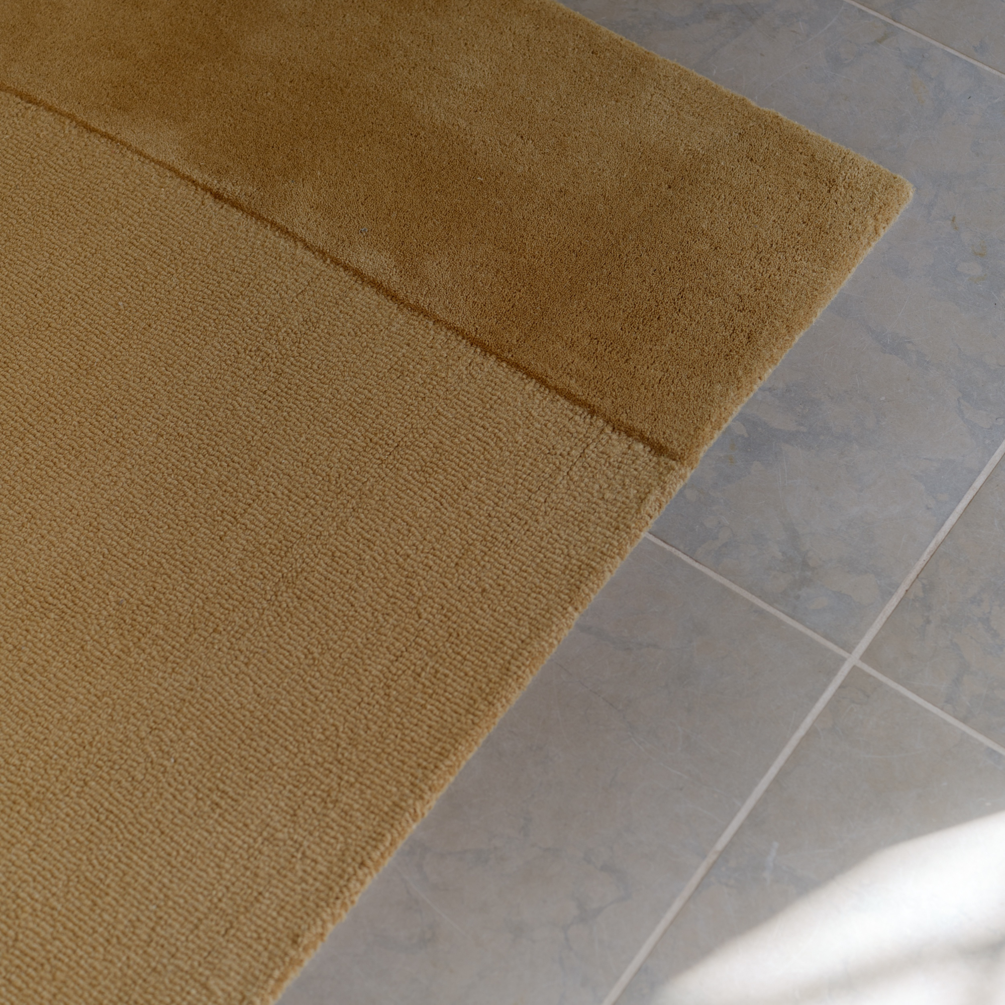 Split Plains tæppe - Linie Design