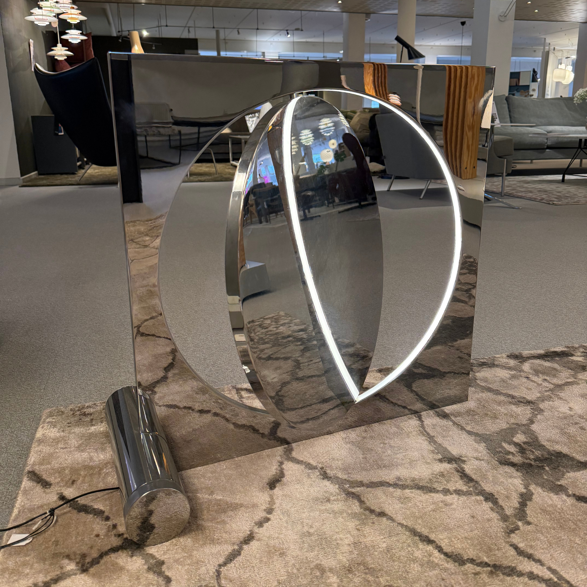 Louis Poulsen Moonsetter gulvlampe - Udstillingsmodel