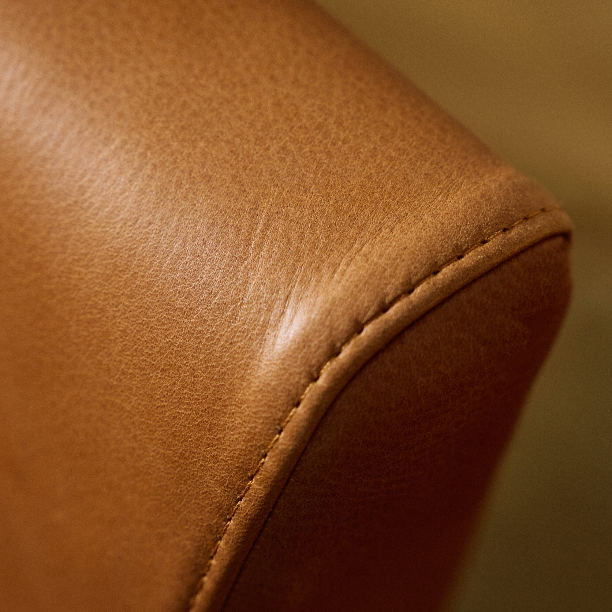 MH 2301 sofa - Gefion læder
