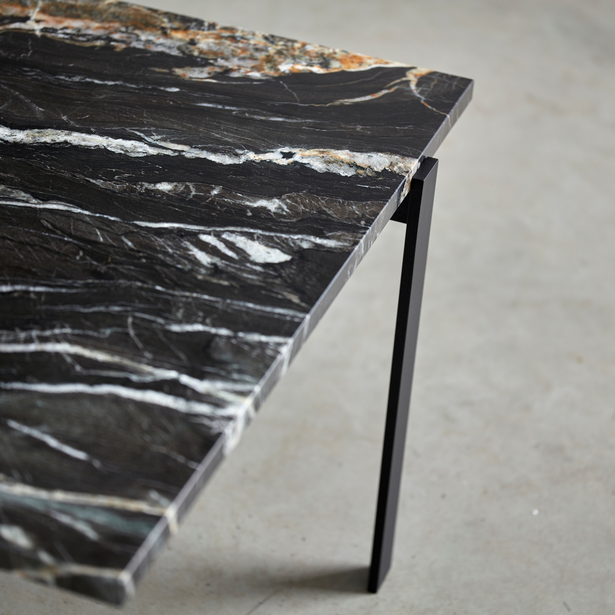 Barcelona sofabord | Quartzite & lux