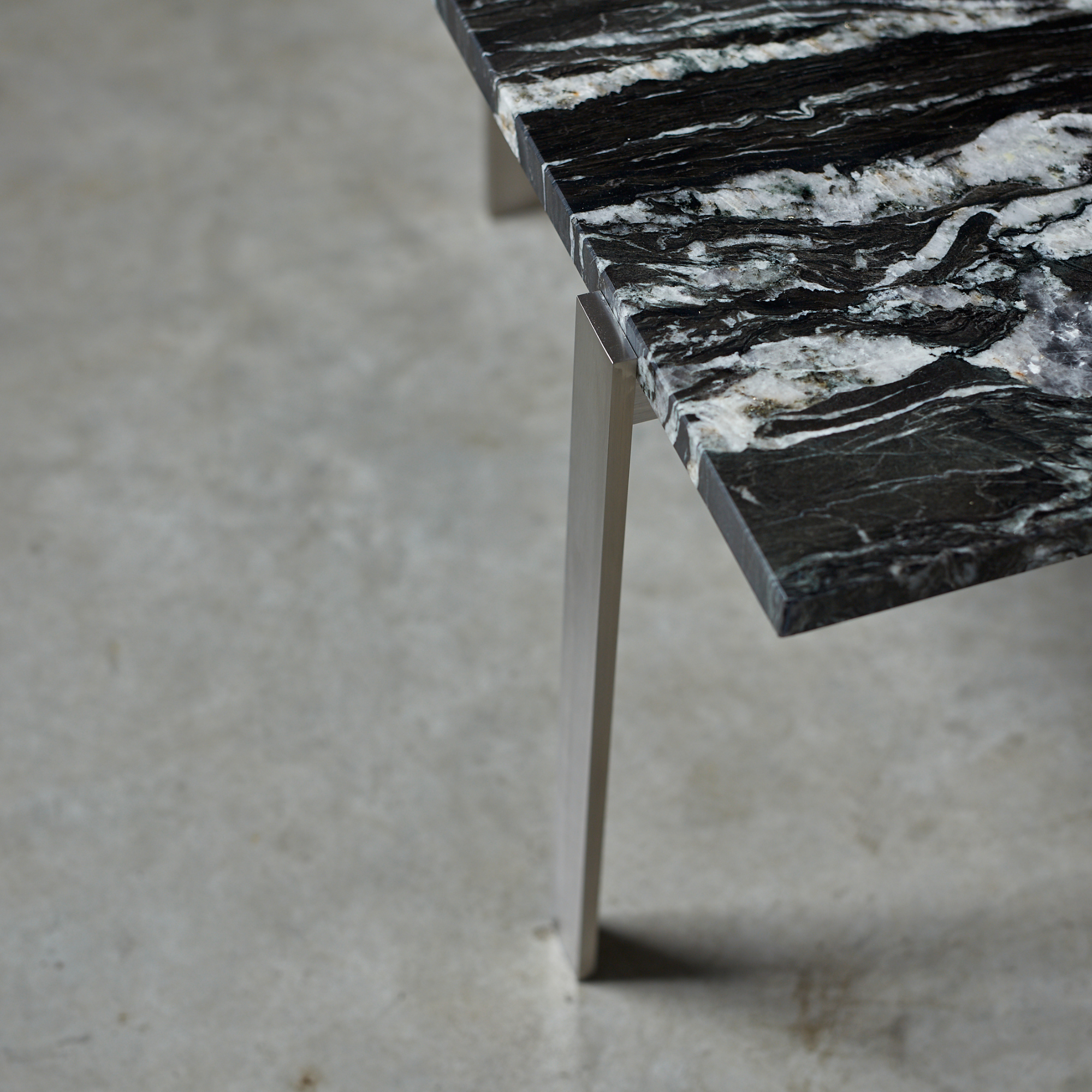 Barcelona sofabord | Quartzite & lux