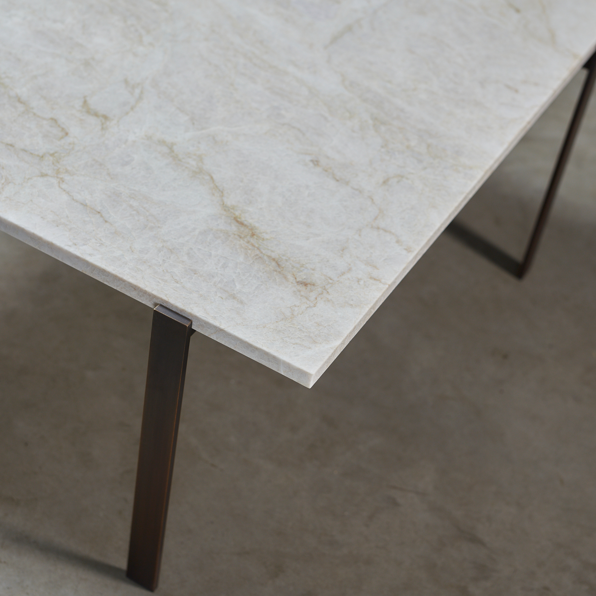 Barcelona sofabord | Quartzite & lux