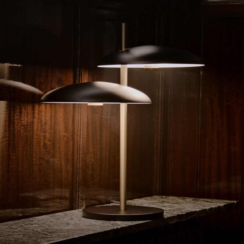 Avilo Onism bordlampe