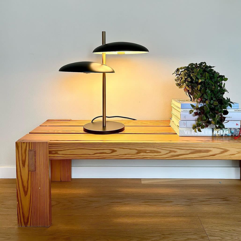 Avilo Onism bordlampe