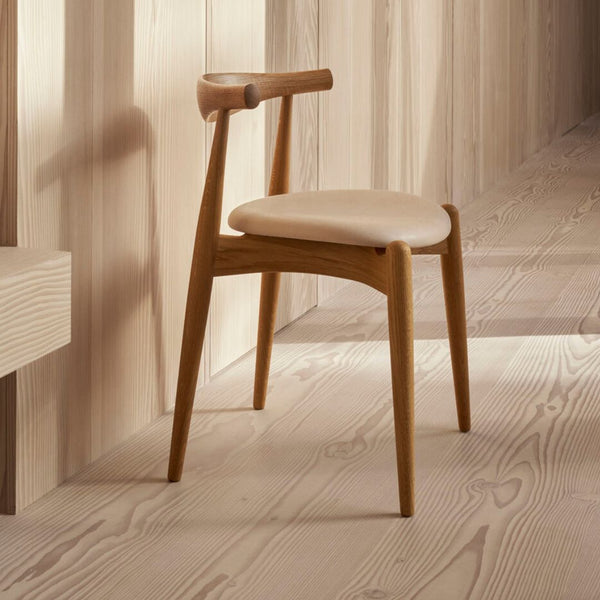 Hans J. Wegner CH20 Elbow spisestuestol - Polstret sæde