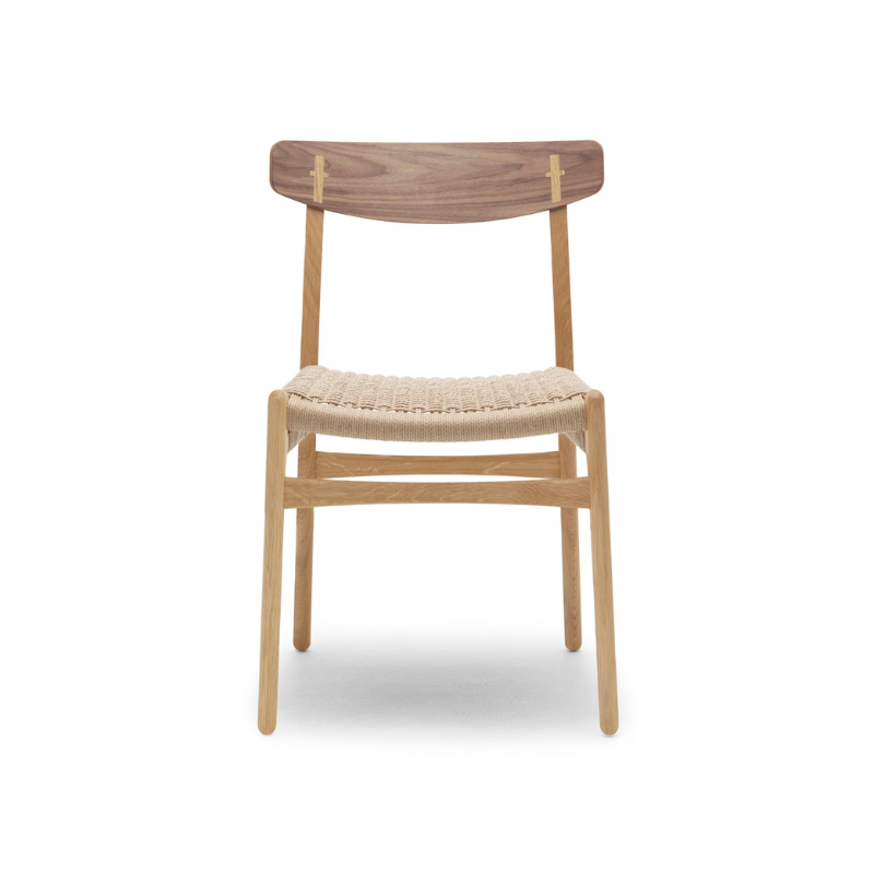 Hans J. Wegner CH23 spisestuestol - Eg eller valnød