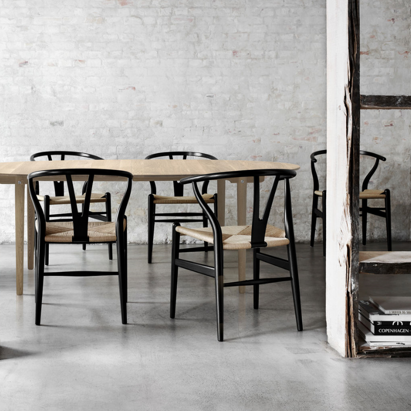 Hans J. Wegner CH24 Y-stol - Flere varianter