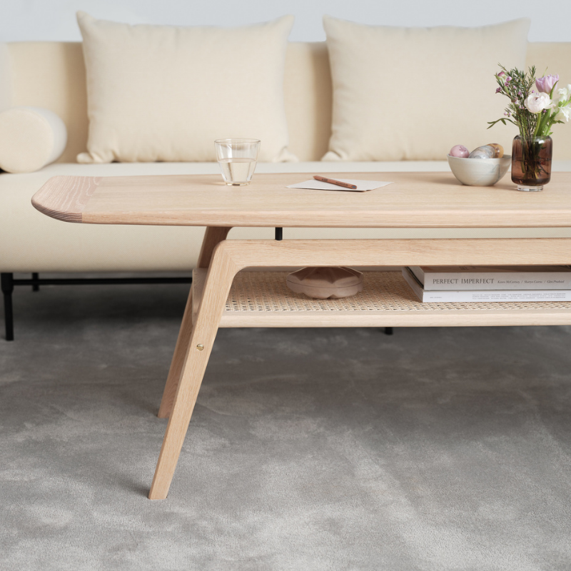 Warm Nordic Surfboard sofabord med hylde - Eg/valnød