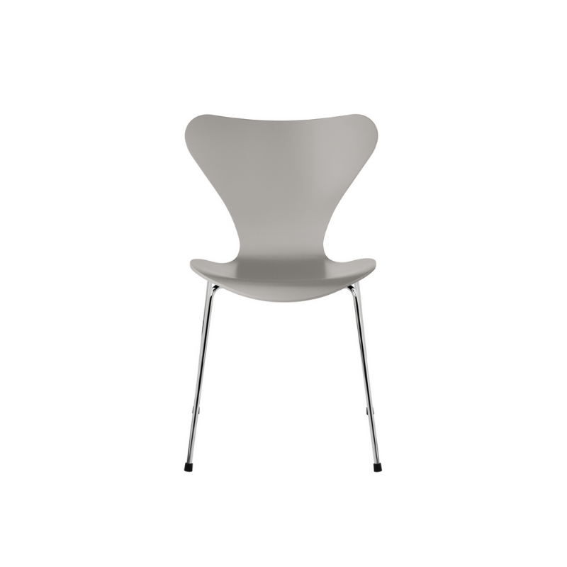Arne Jacobsen Syveren – Fuldlakeret