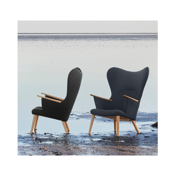 Hans J. Wegner CH78 Mama Bear lænestol - Stof