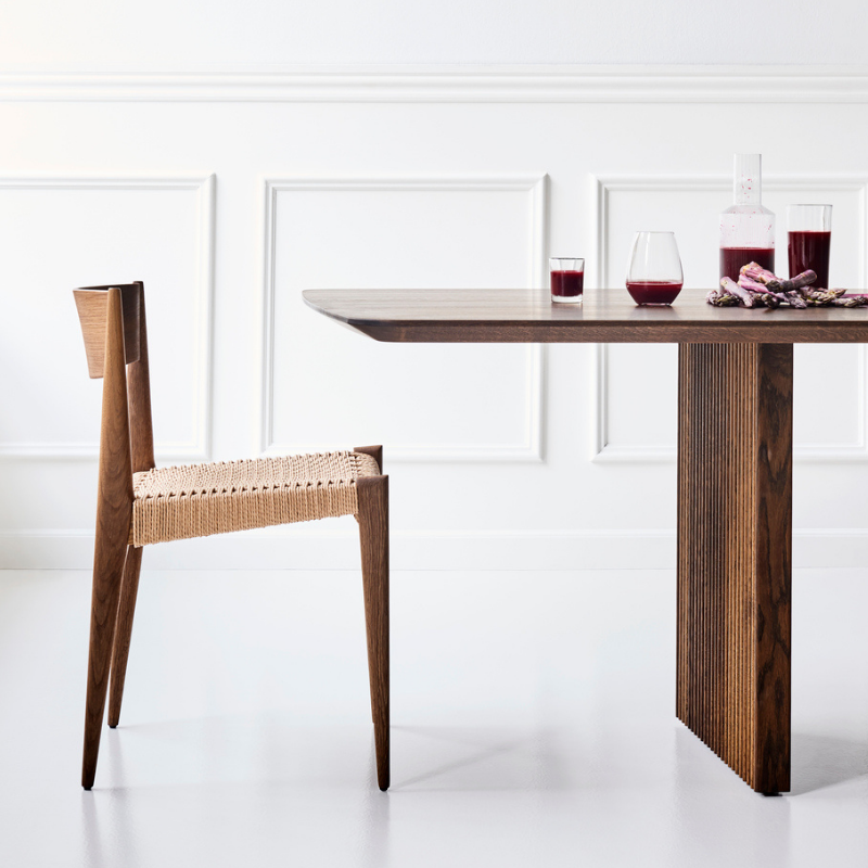 Dk3 PIA spisestuestole - Eg/valnød