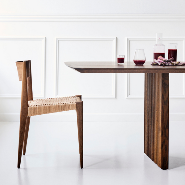 Dk3 PIA spisestuestole - Eg/valnød