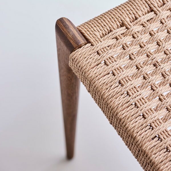 Dk3 PIA spisestuestole - Eg/valnød