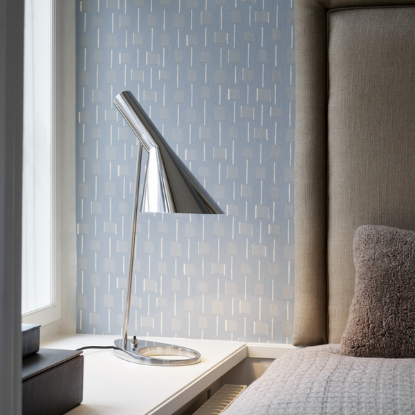 Louis Poulsen AJ Bordlampe