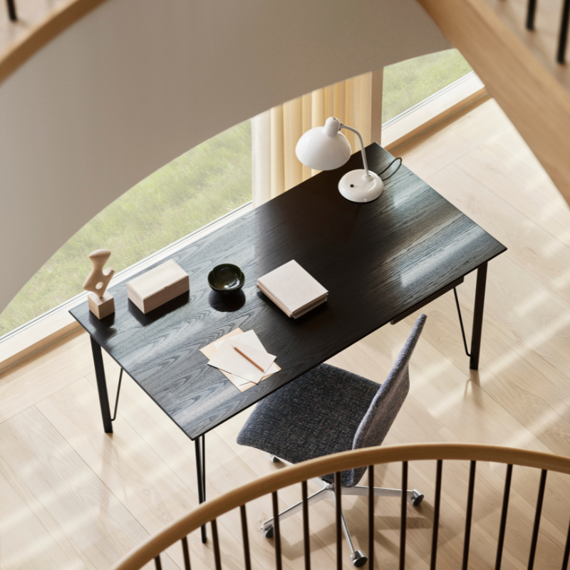 Fritz Hansen KAISER Idell bordlampe